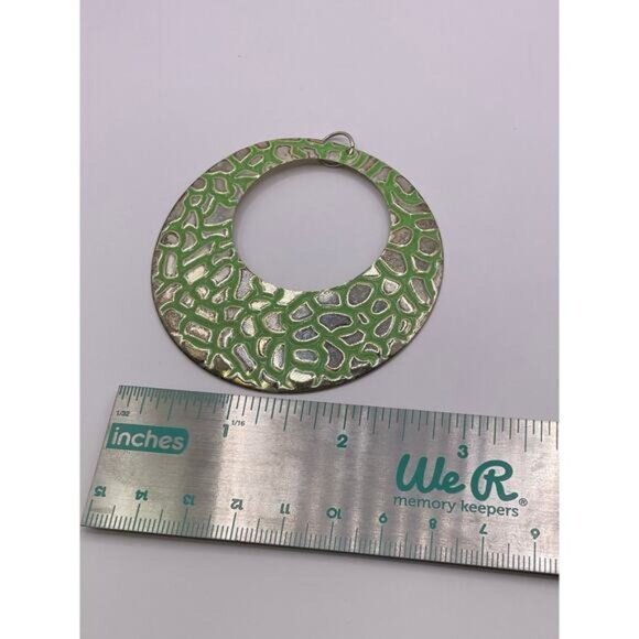 Green & Silver Textured Circular Metal Pendant - Picture 3 of 4